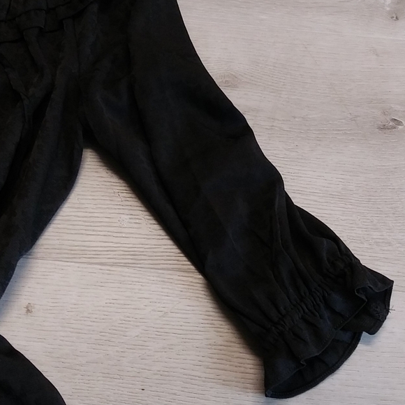 Current Air silky neck line split printed ruffled - Picture 4 of 10